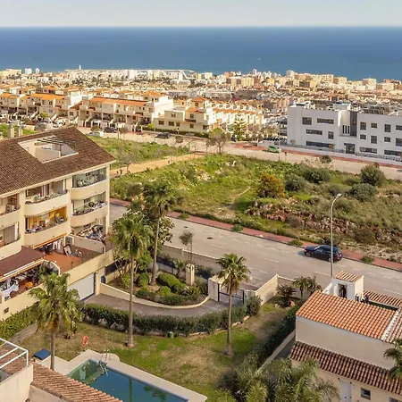 1 Bedroom Beautiful In Apartment *